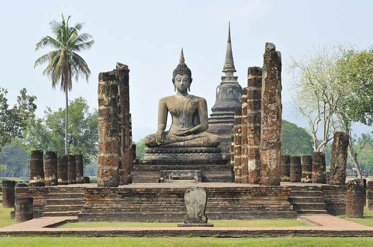 Khám Phá Chùa Wat Mahathat – Di Tích Lịch Sử Ở Cố Đô Ayutthaya, Thái Lan