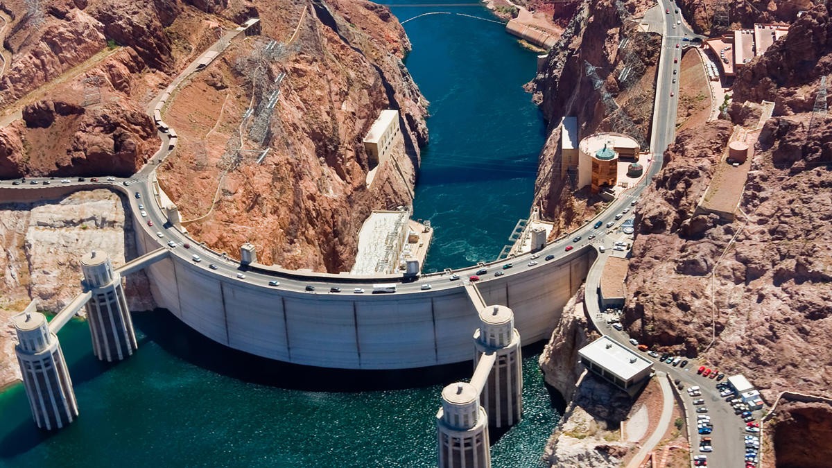 Đập thủy điện Hoover Dam nhìn từ trên cao